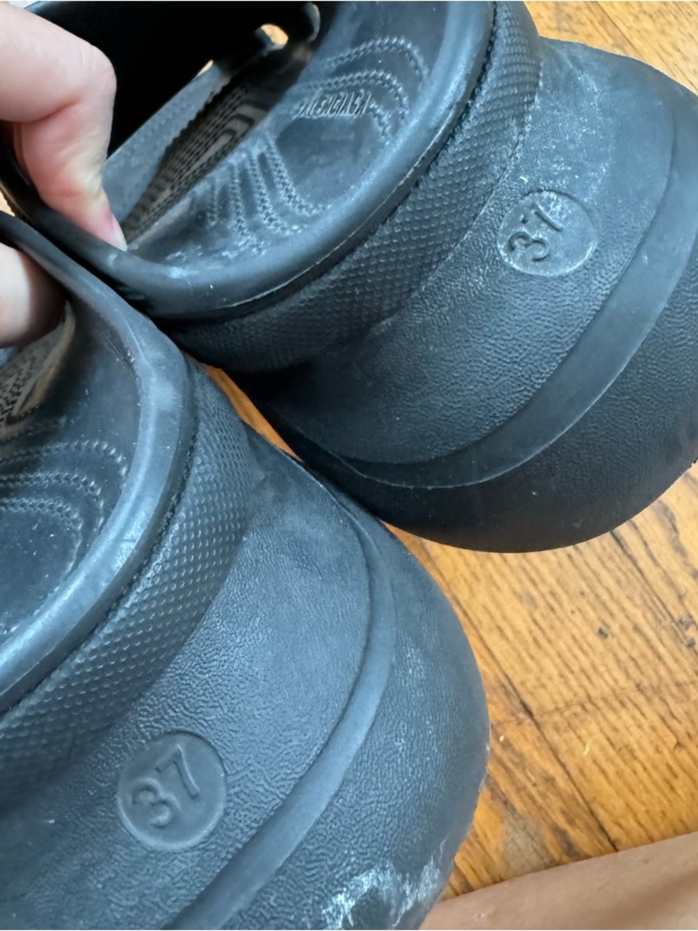 BALENCIAGA Crocs Mule Black 37 - Picture 4 of 6